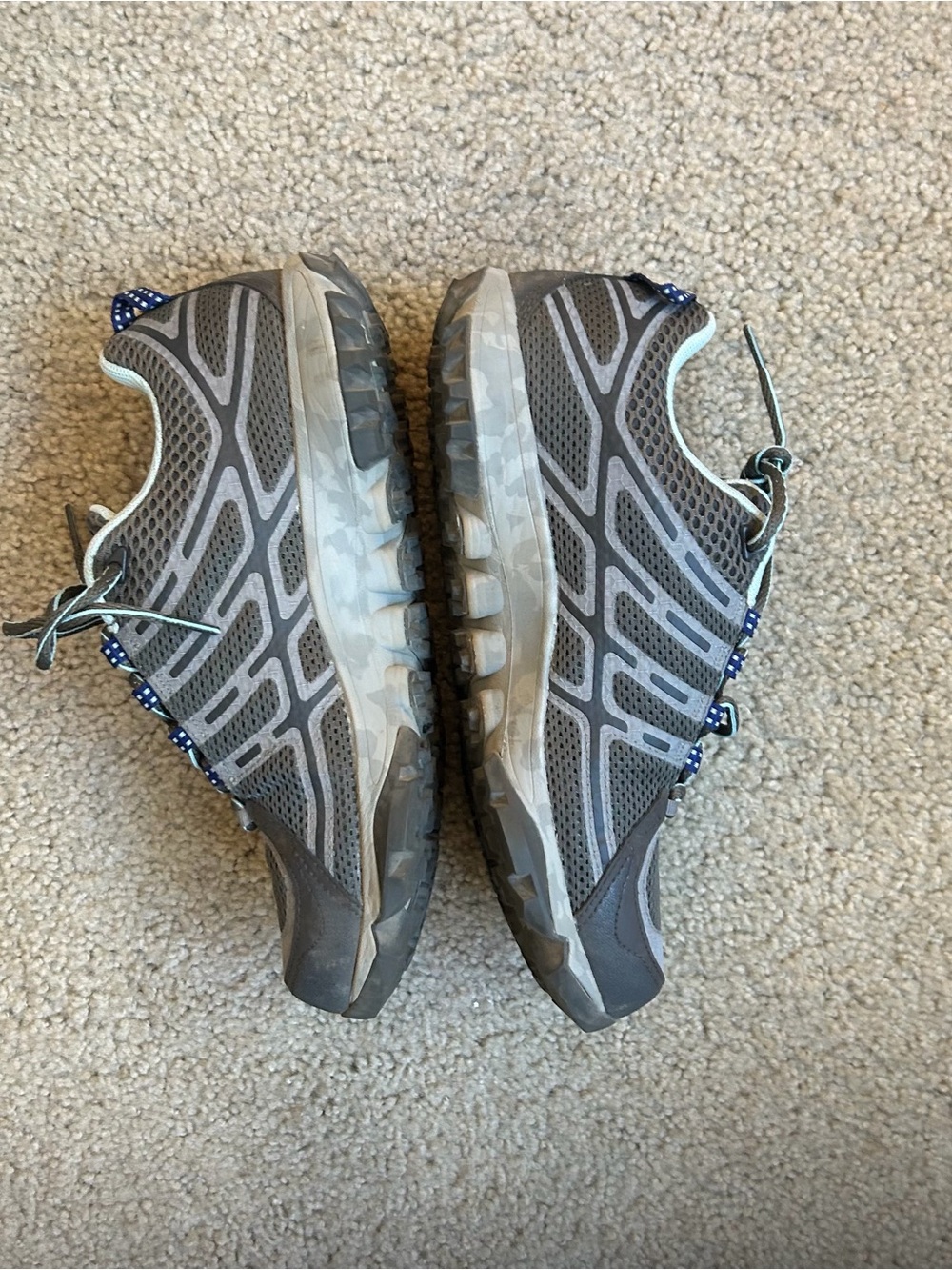Columbia Women's Gray and Light Blue Trail Running Shoes - Picture 3 of 6